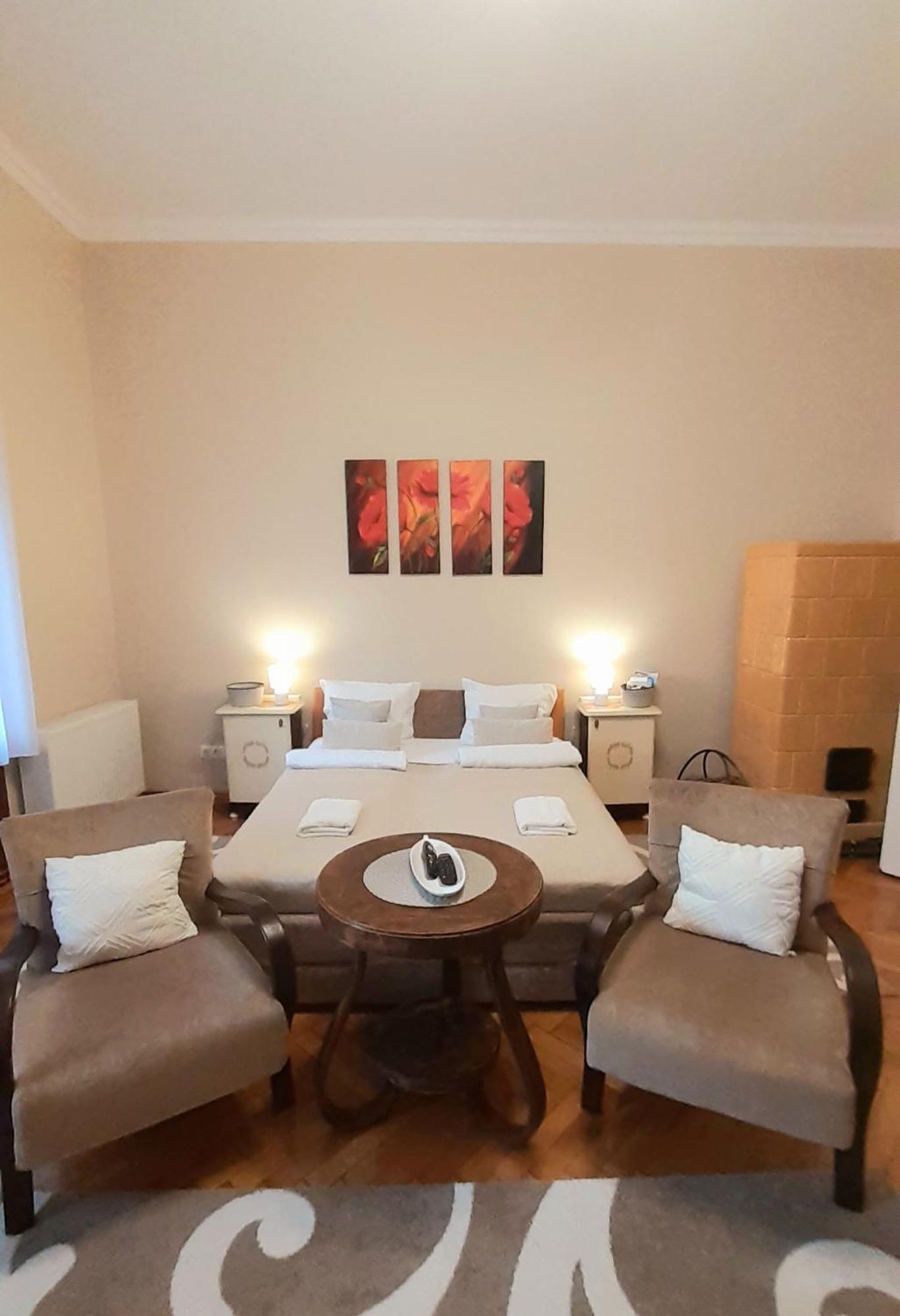 Ekszerdoboz Apartman Eger Apartment Ngoại thất bức ảnh